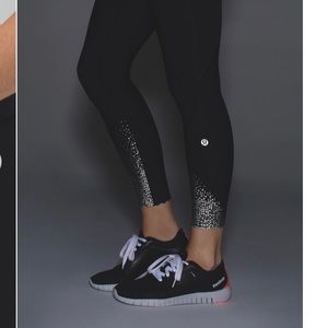 LULU LEMON REFLECTIVE TIGHT STUFF LEGGINGS